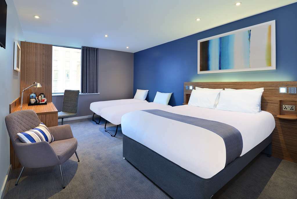 Travelodge London Ealing Habitación foto